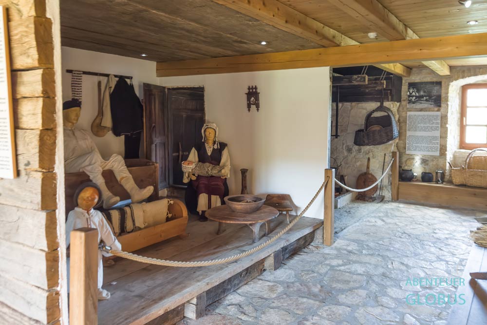 Ethnografisches Museum im Franziskanerklosters Rama-Scit am Ramsko Jezero
