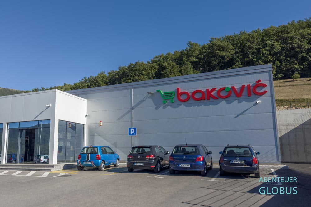 Einkaufen am Ramsko Jezero (Rama See): Supermarkt Bakovic