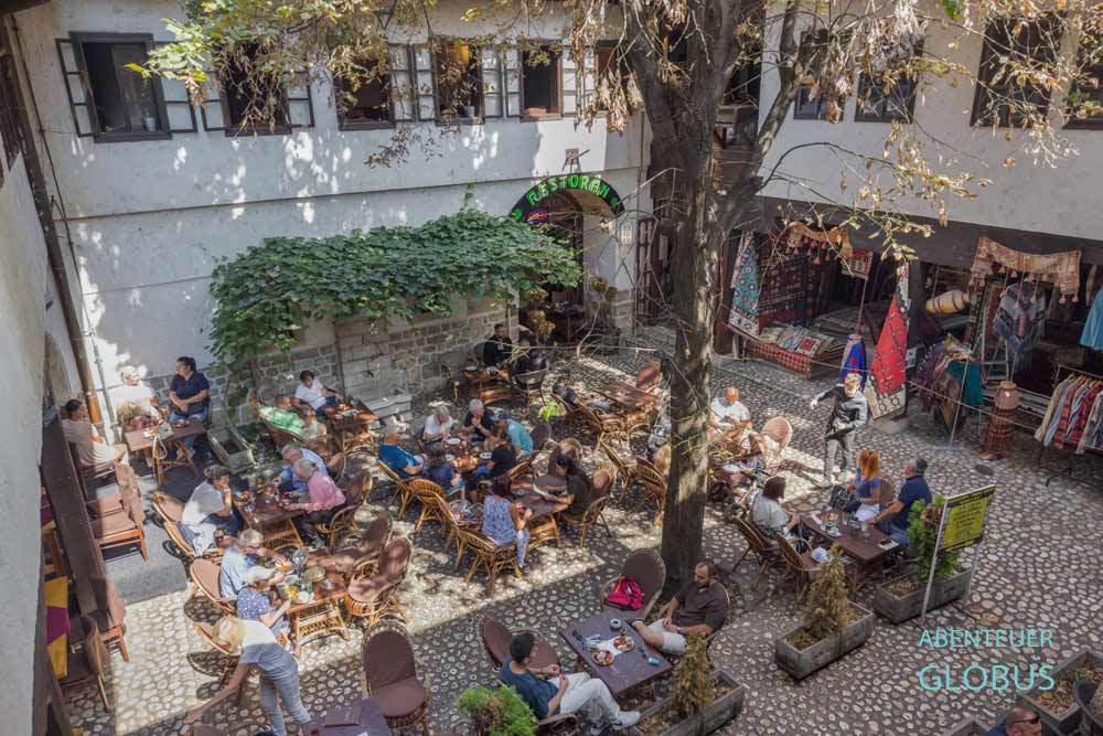Sarajevo, Altstadt Bascarsija: Morica Han - einstige Karawanserei aus osmanischer Zeit