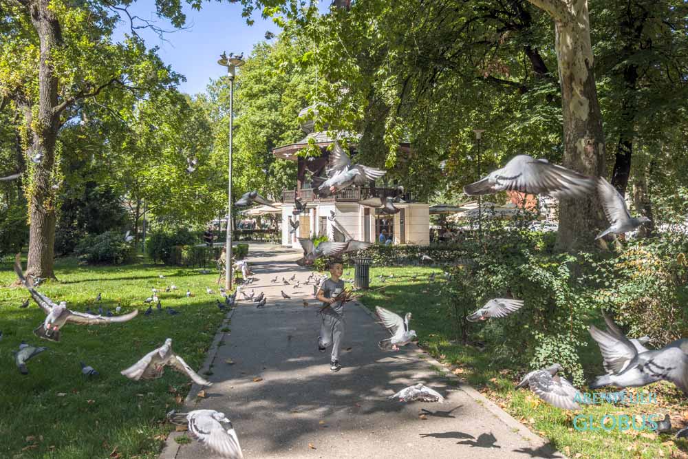 Stadtteil Bistrik in Sarajevo: At-Mejdan-Park mit Musikpavillon, heute Café Muzicki Paviljon
