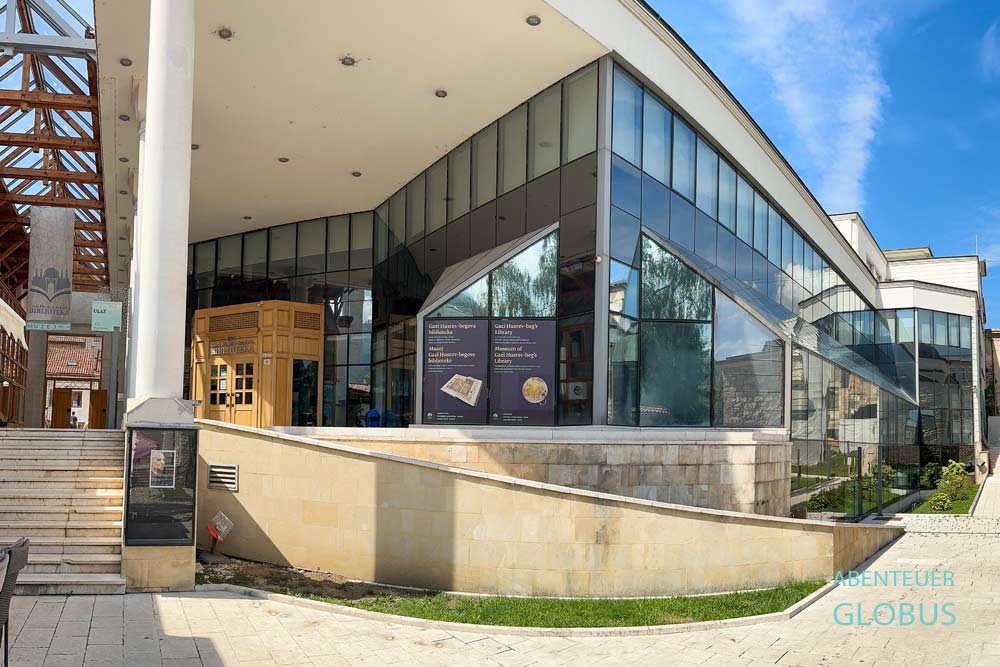 Altstadt Bascarsija: Museum der Gazi-Husrev-Beg-Bibliothek