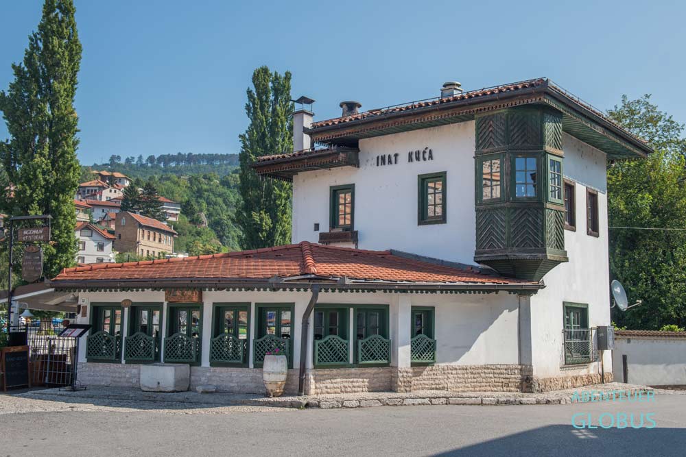 Essen in Sarajevo: Restaurant Inat Kuca