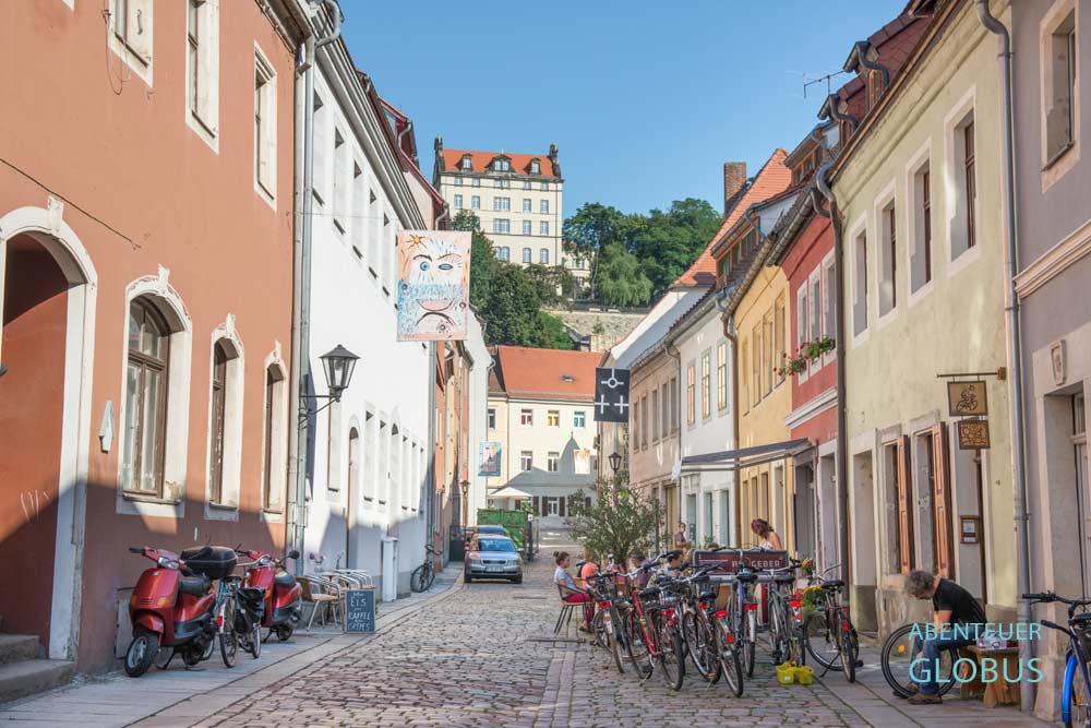 Gasse in der Altstadt von Pirna, Sachsen