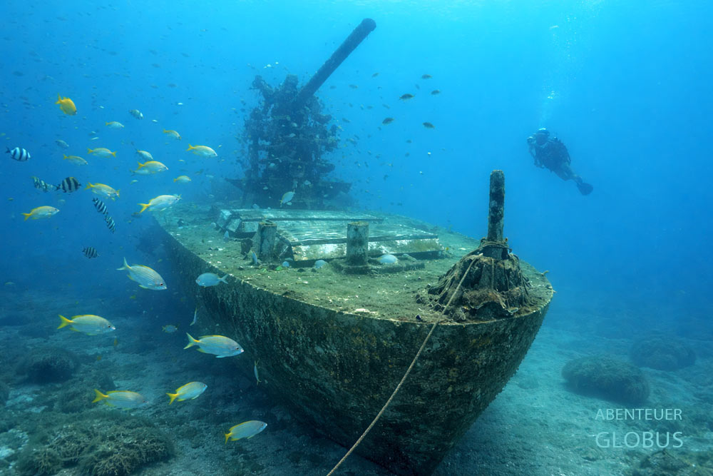 HTMS Sattakut Wrack bei Koh Tao im Golf von Thailand, beliebter Tauchspot