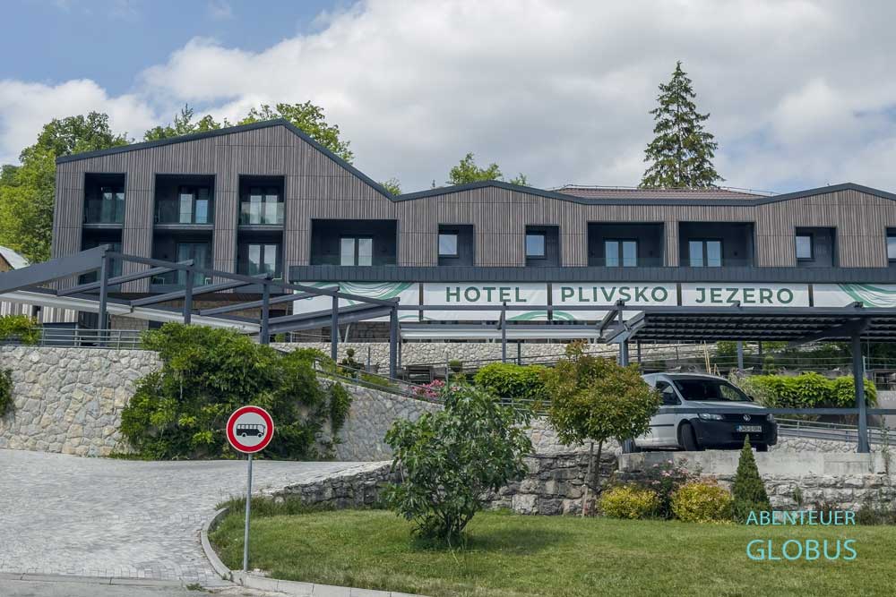 Hotel Plivsko Jezero am Großen Pliva-See in Jajce