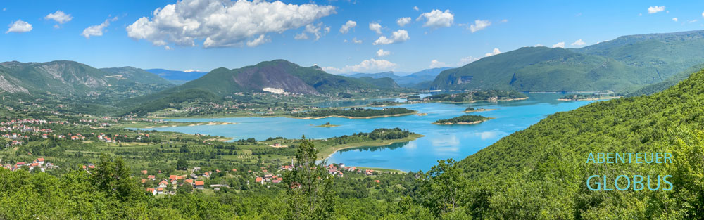 Aussichtspunkt Panorama View an der Straße R418: Blick auf den See Ramsko Jezero