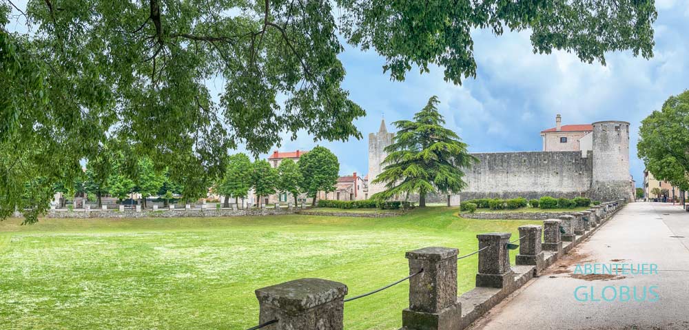 Mittelalterliches Kastell Morosini-Grimani in Svetvincenat in Kroatien